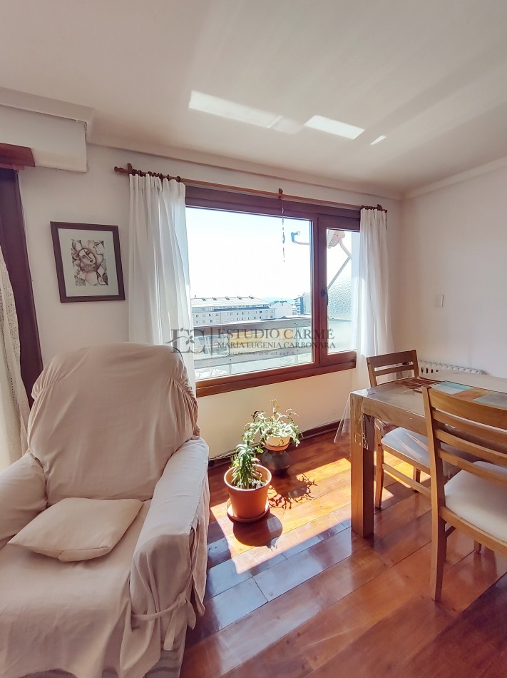 Semipiso duplex 2 suites en venta en el centro de Bariloche