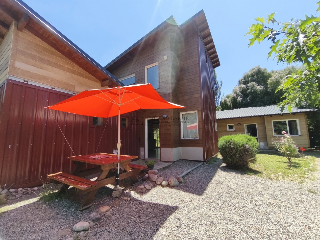 Casa en Lago Moreno con departamento + local u oficina en venta a 100 m de Playa del Viento Bariloche ideal vivienda mas renta turistica y emprendimiento