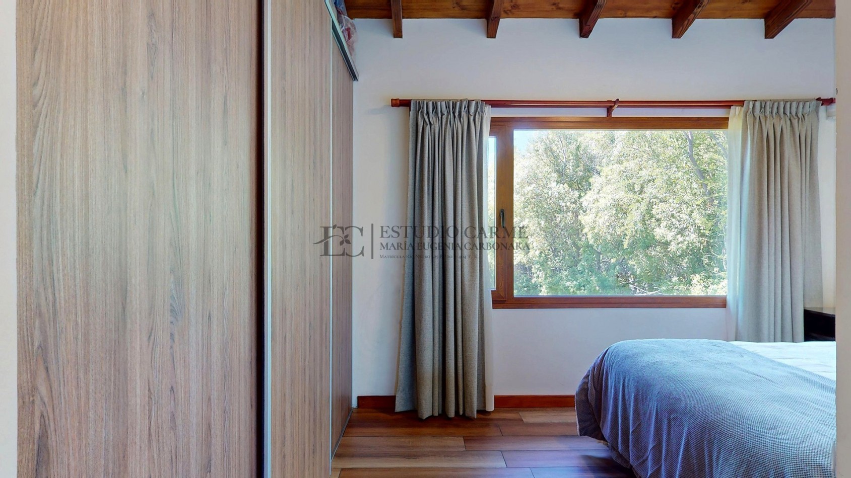 Casa en barrio privado Barrancas de Melipal en venta a 4,5 km del centro de Bariloche con seguridad y pileta