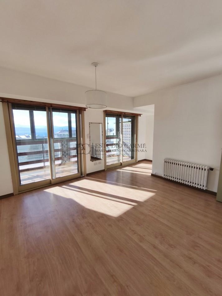 Semipiso duplex 2 suites en venta en el centro de Bariloche