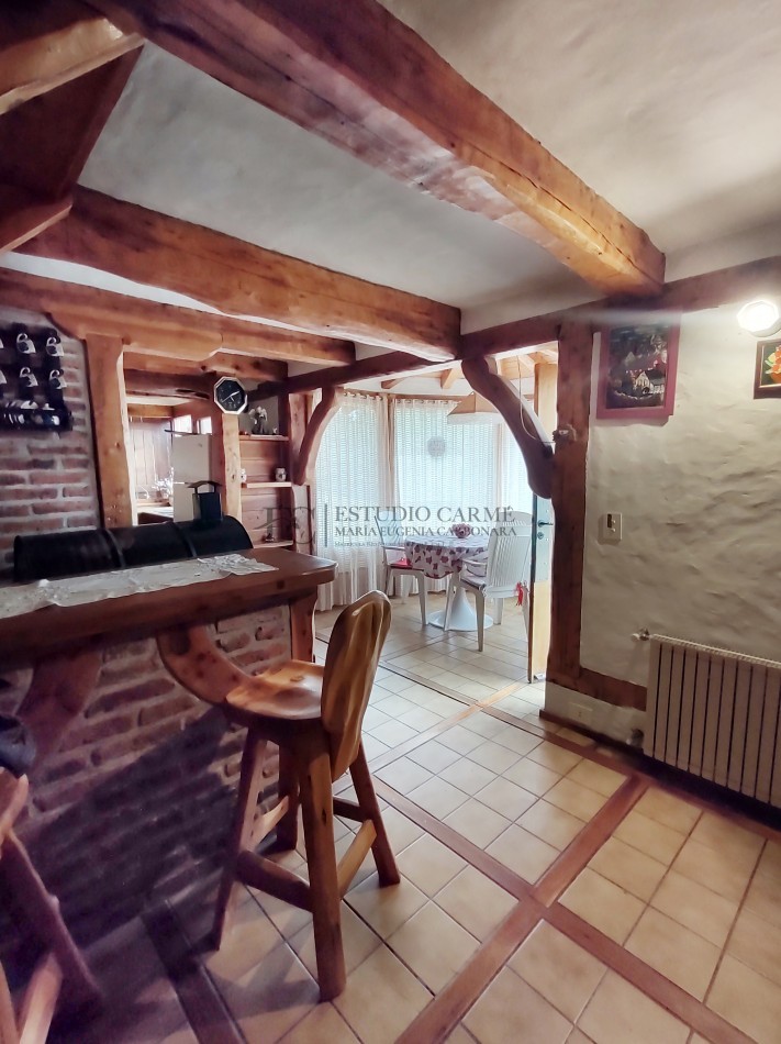 Vista al lago en San Ignacio del Cerro, casa en venta en Bariloche amoblada 