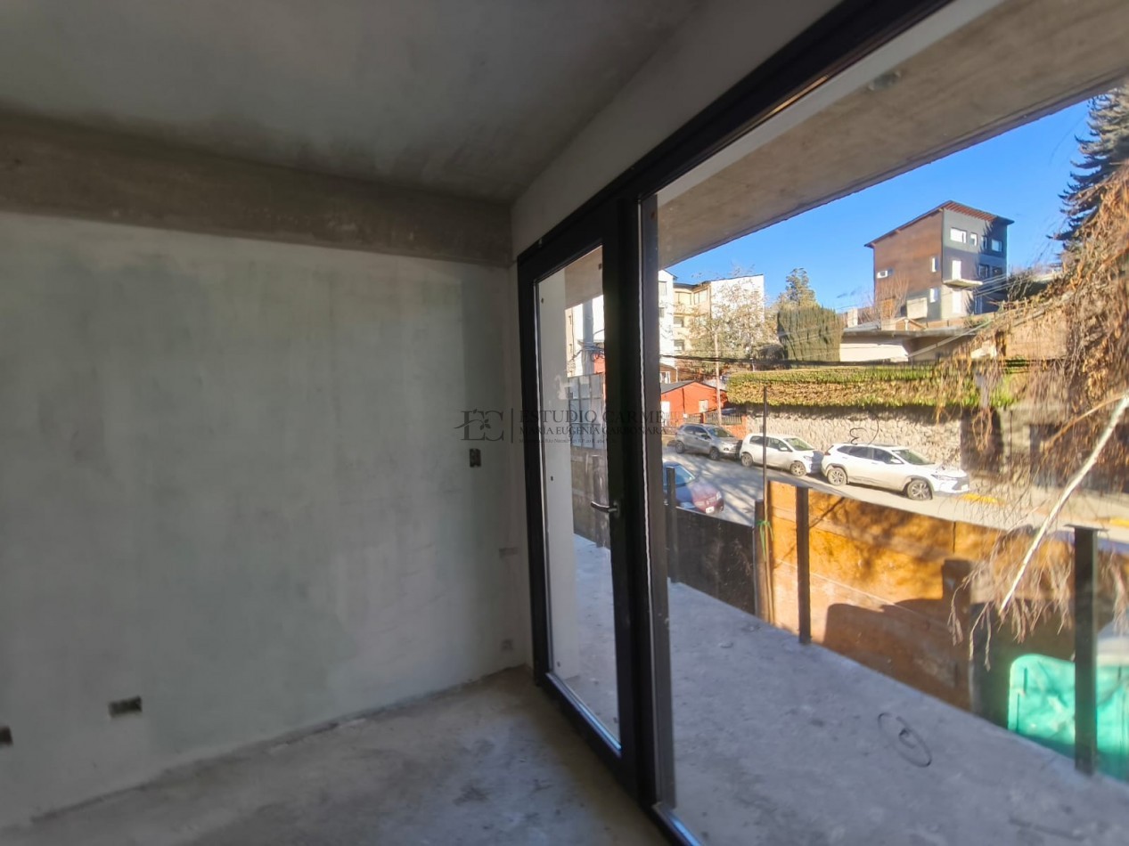 En pozo B° Belgrano Bariloche apto turismo y profesional entrega marzo 2026 oportunidad de inversion piso 3° "A" Fideicomiso Guaira