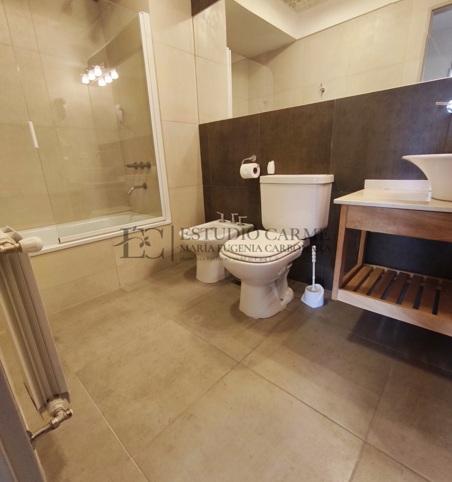 Duplex 3 amb 1 suite vista al lago cochera y baulera en Bo. Belgrano, Bariloche en venta ideal renta turistica 