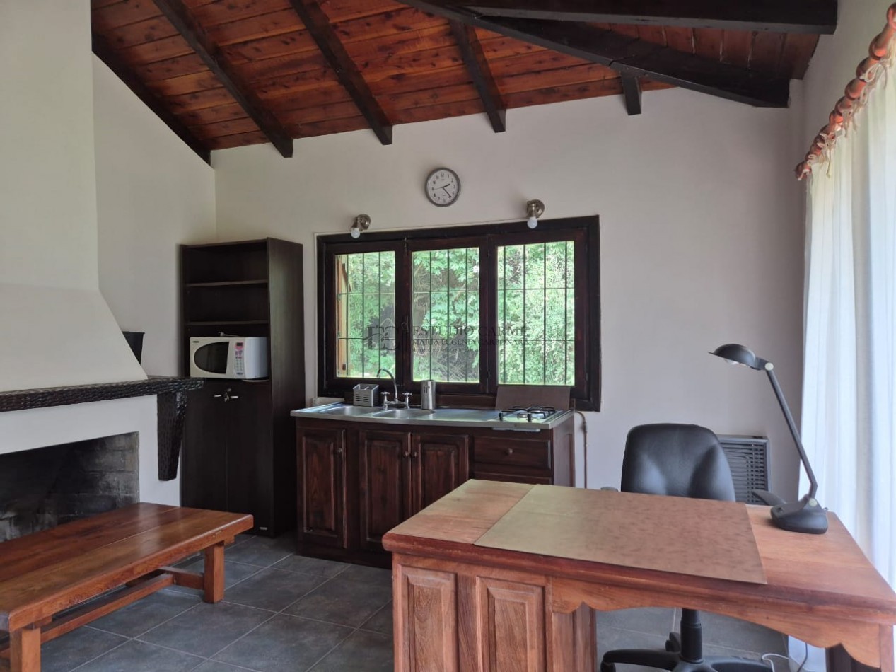Casa + depto anexo en Barrio La Cascada de Bariloche. Alt. Bustillo Km 6 ideal vivienda y renta turistica venta inversion taller
