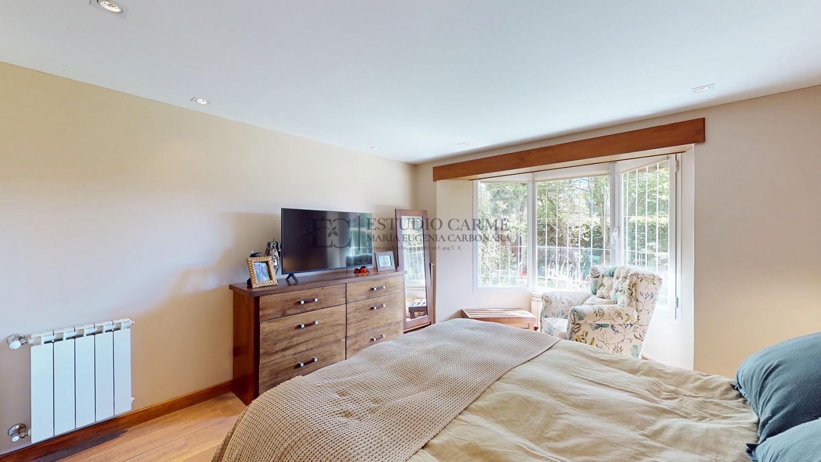 Amplia casa con pileta en La Cascada, Bariloche, en venta