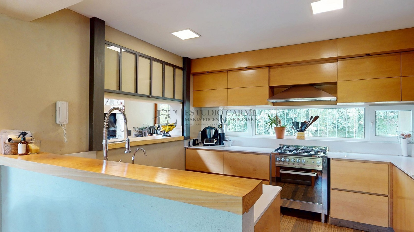 Amplia casa con pileta en La Cascada, Bariloche, en venta