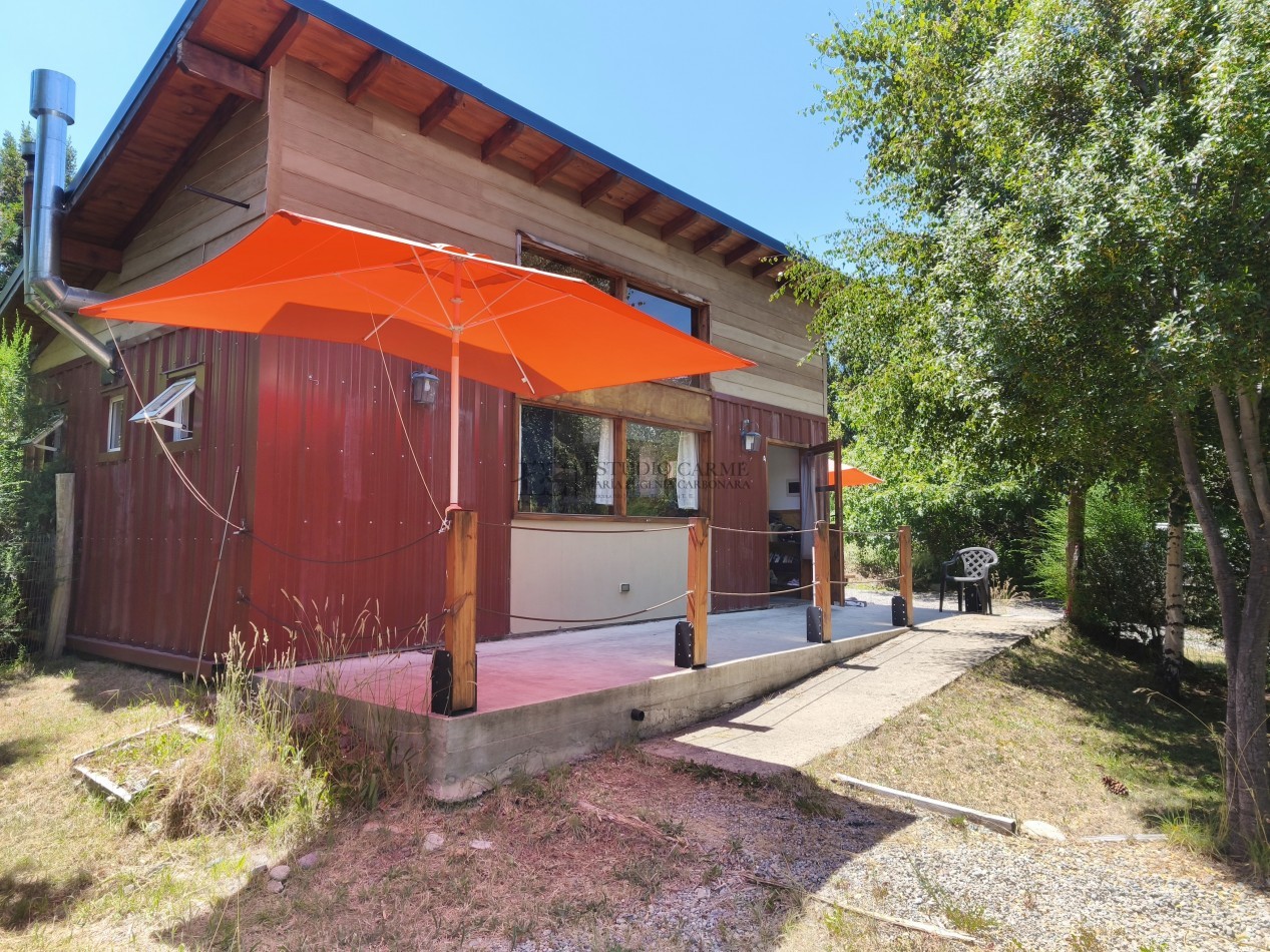 Casa en Lago Moreno con departamento + local u oficina en venta a 100 m de Playa del Viento Bariloche ideal vivienda mas renta turistica y emprendimiento