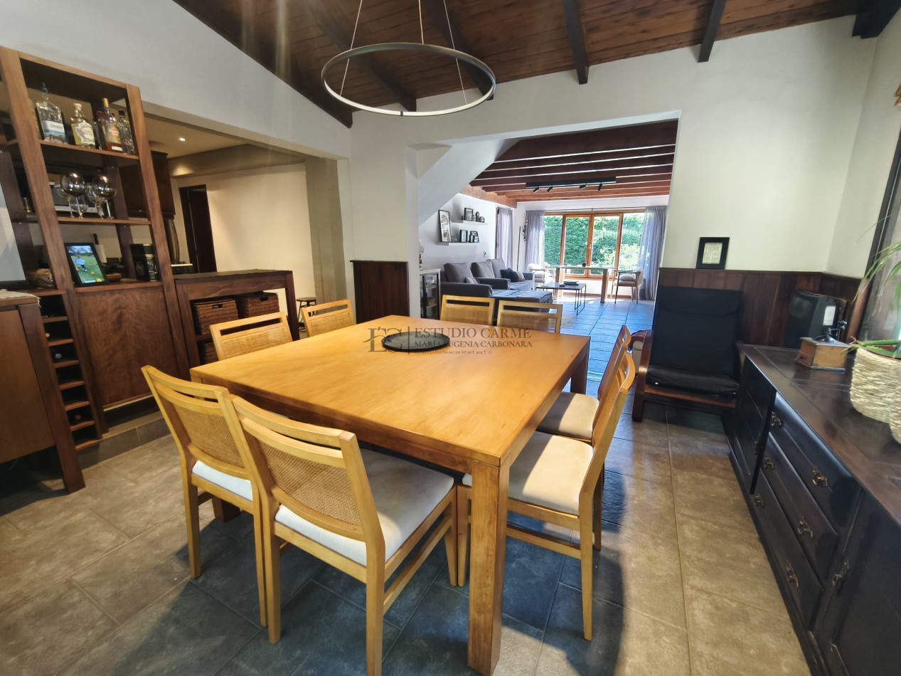 Casa + depto anexo en Barrio La Cascada de Bariloche. Alt. Bustillo Km 6 ideal vivienda y renta turistica venta inversion taller