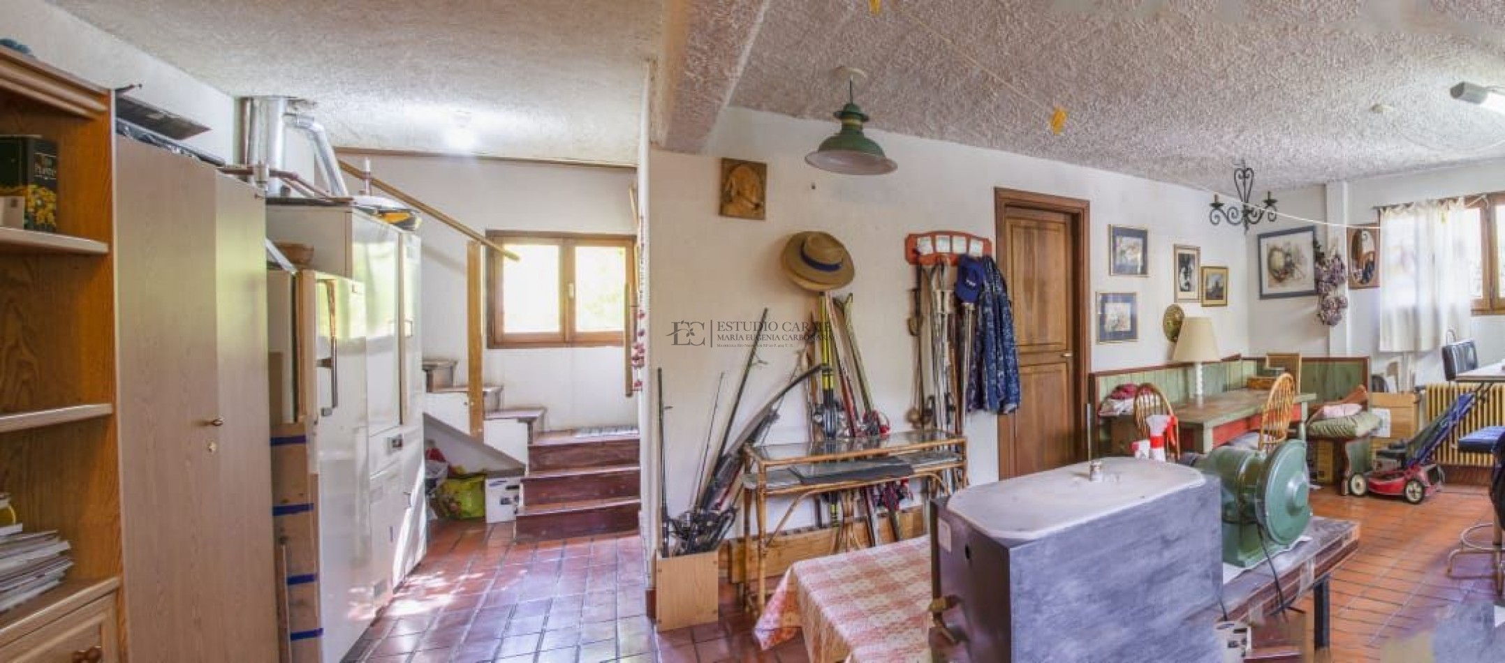 Casa en Melipal Bariloche 6 ambientes jardin  vista parcial al lago Nahuel Huapi posibilidad de quinto dormitorio o dependencia