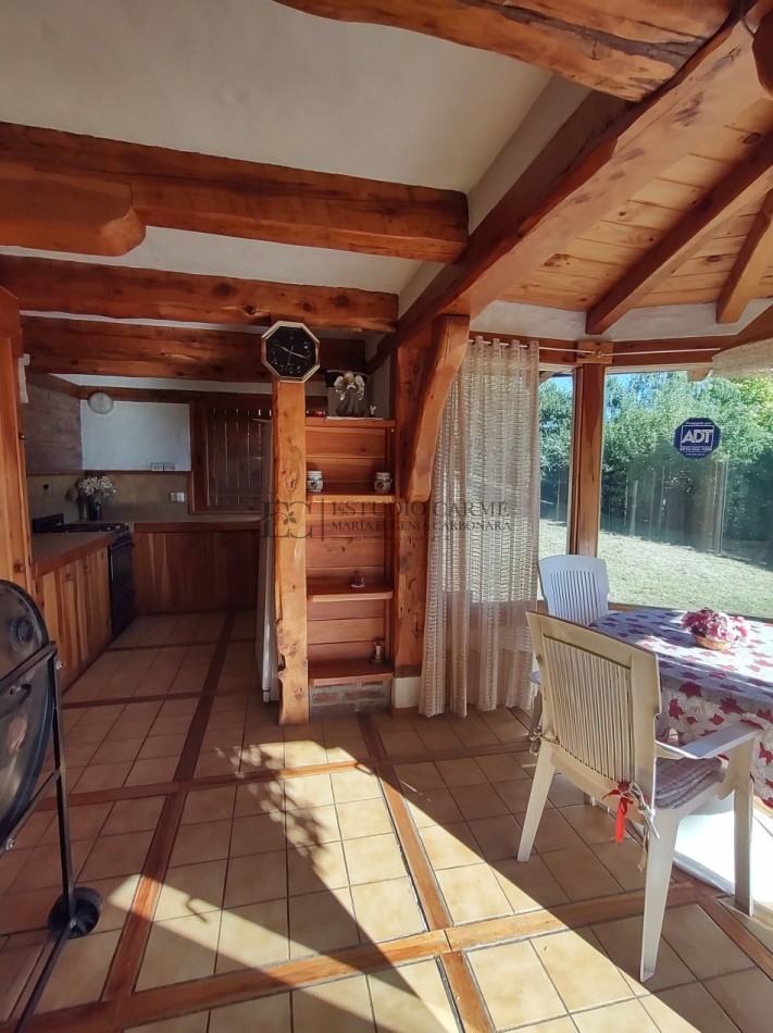 Vista al lago en San Ignacio del Cerro, casa en venta en Bariloche amoblada 