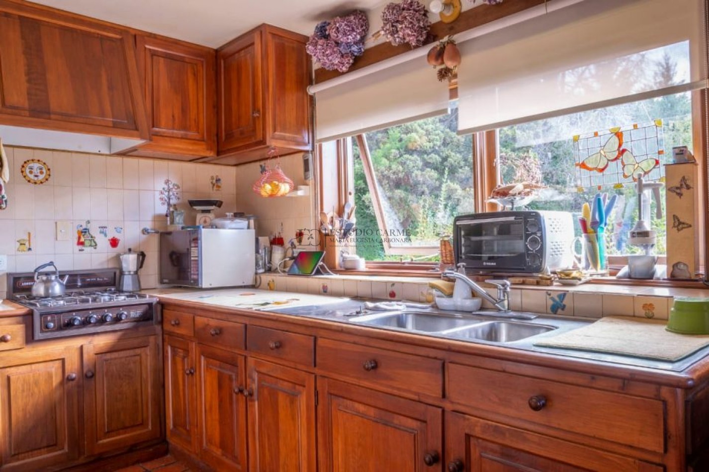 Casa en Melipal Bariloche 6 ambientes jardin  vista parcial al lago Nahuel Huapi posibilidad de quinto dormitorio o dependencia