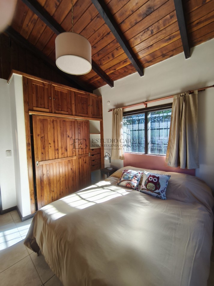 Casa + depto anexo en Barrio La Cascada de Bariloche. Alt. Bustillo Km 6 ideal vivienda y renta turistica venta inversion taller