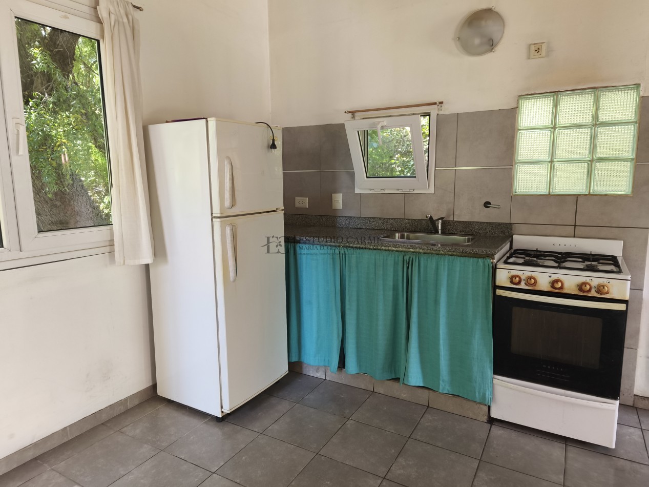 Casa en Lago Moreno con departamento + local u oficina en venta a 100 m de Playa del Viento Bariloche ideal vivienda mas renta turistica y emprendimiento