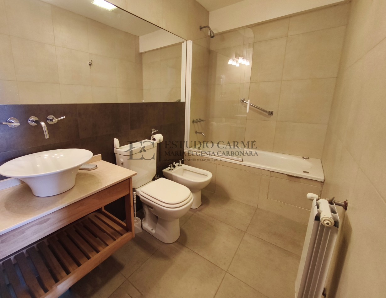 Duplex 3 amb 1 suite vista al lago cochera y baulera en Bo. Belgrano, Bariloche en venta ideal renta turistica 