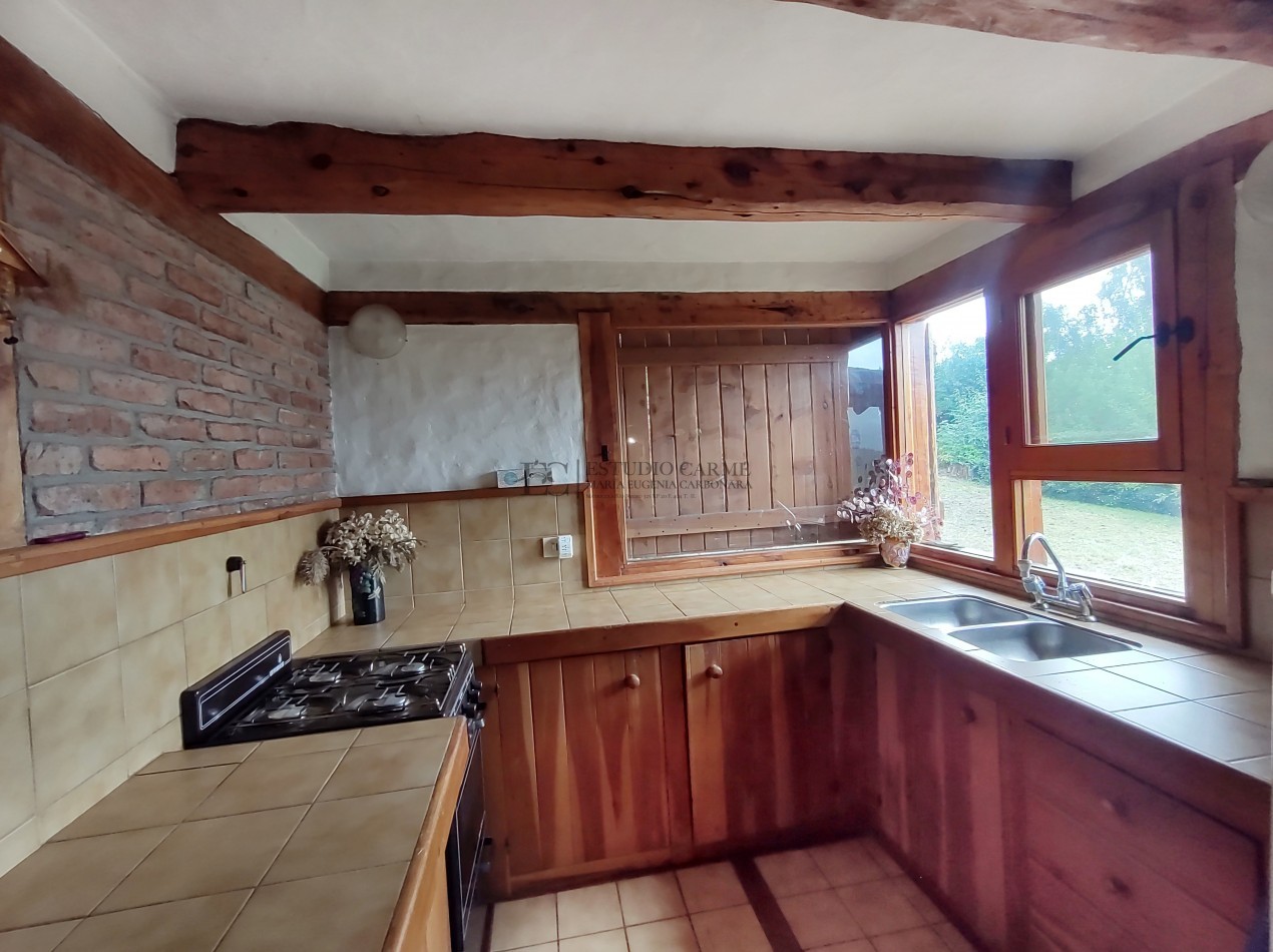 Vista al lago en San Ignacio del Cerro, casa en venta en Bariloche amoblada 