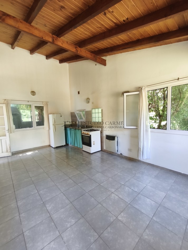 Casa en Lago Moreno con departamento + local u oficina en venta a 100 m de Playa del Viento Bariloche ideal vivienda mas renta turistica y emprendimiento