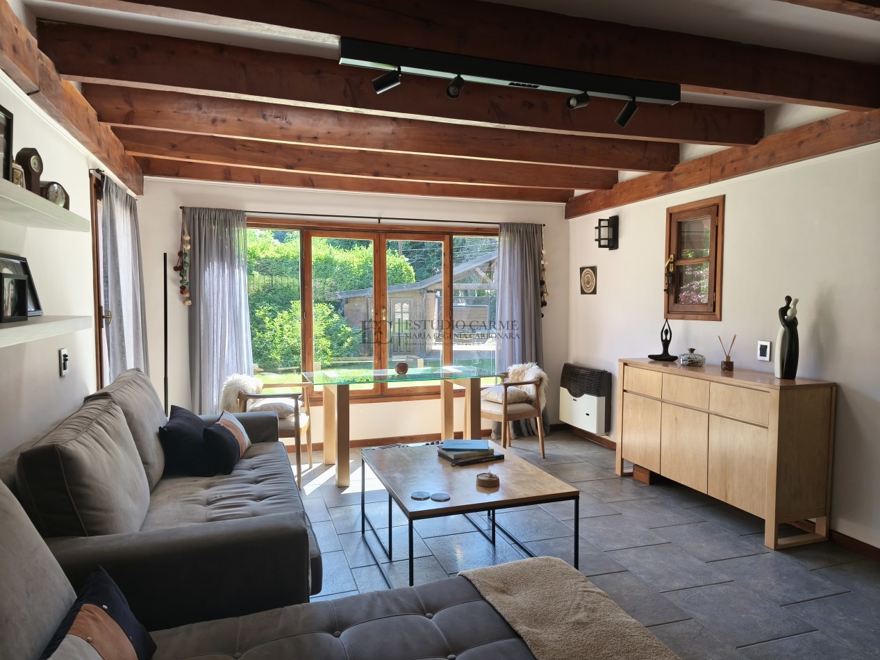 Casa + depto anexo en Barrio La Cascada de Bariloche. Alt. Bustillo Km 6 ideal vivienda y renta turistica venta inversion taller