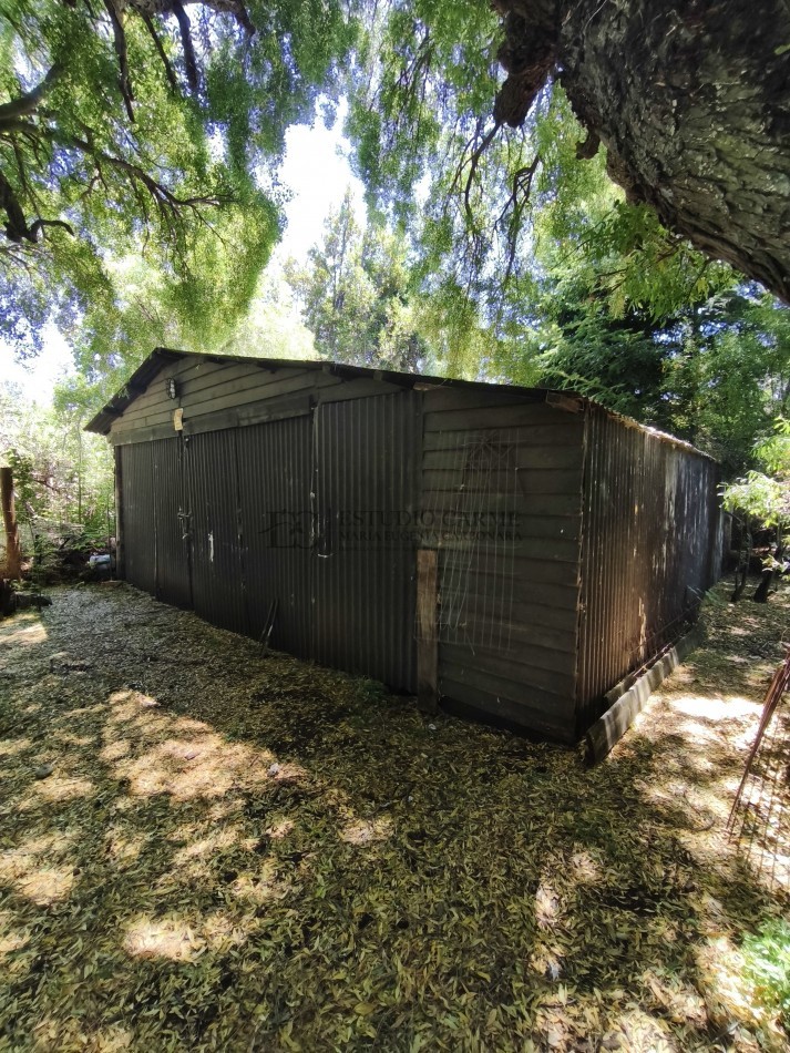 Casa en Lago Moreno con departamento + local u oficina en venta a 100 m de Playa del Viento Bariloche ideal vivienda mas renta turistica y emprendimiento