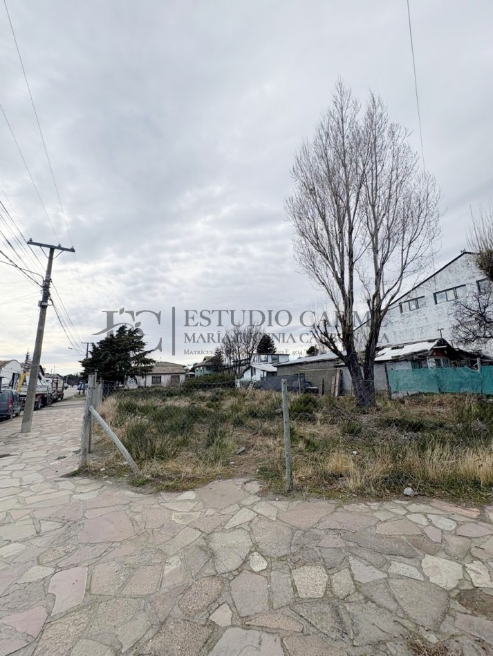 Lote urbano en esquina en venta barrio Ñireco Bariloche
