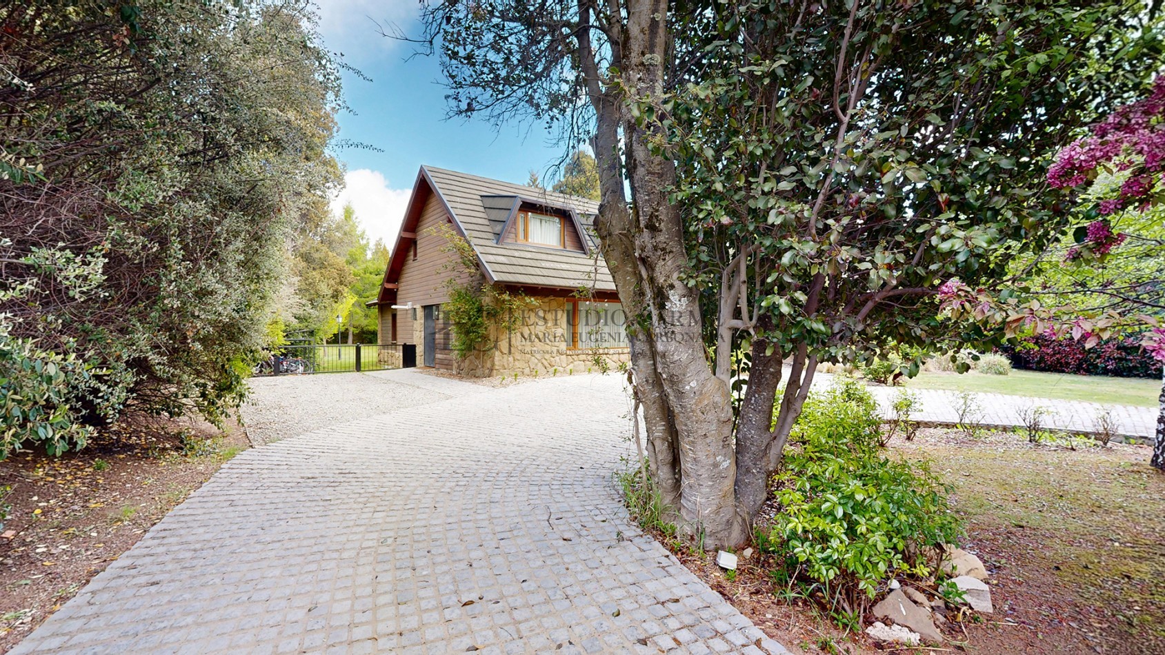 Exclusiva propiedad en Arelauquen Golf & Country Club casa en venta Bariloche