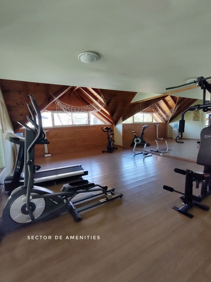 Departamento amoblado en Village Condo, Villa Catedral edif con spa, piscina cubierta gimnasio, jacuzzi. En venta apto turismo. Bariloche 