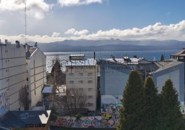 Semipiso duplex 2 suites en venta en el centro de Bariloche